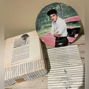 Elvis Presley:Looking at a Legend "Elvis at the Gates of Graceland" Plate
